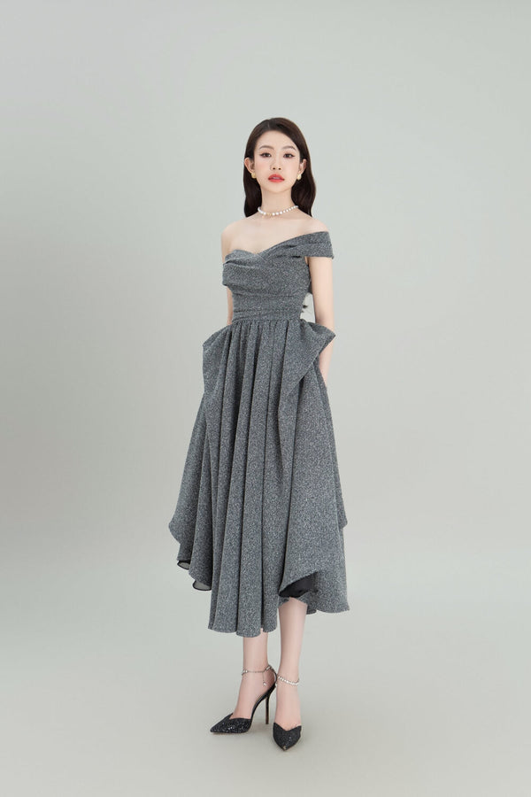 Kirei Asymmetric Shoulder Dress